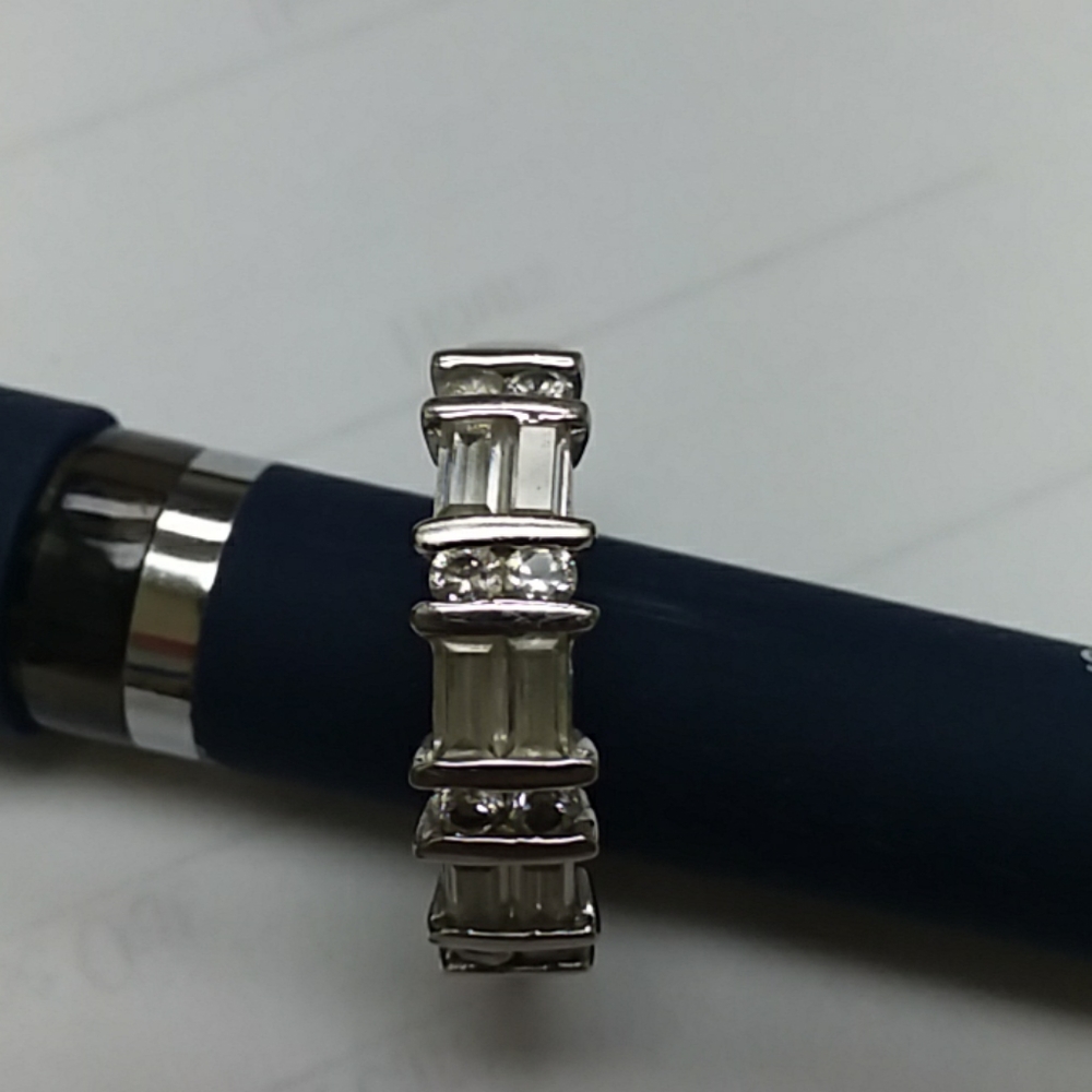 Silver tone ring CZ size 7